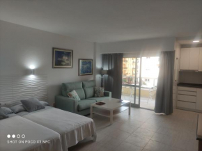 Pyrdeluxe, Fuengirola